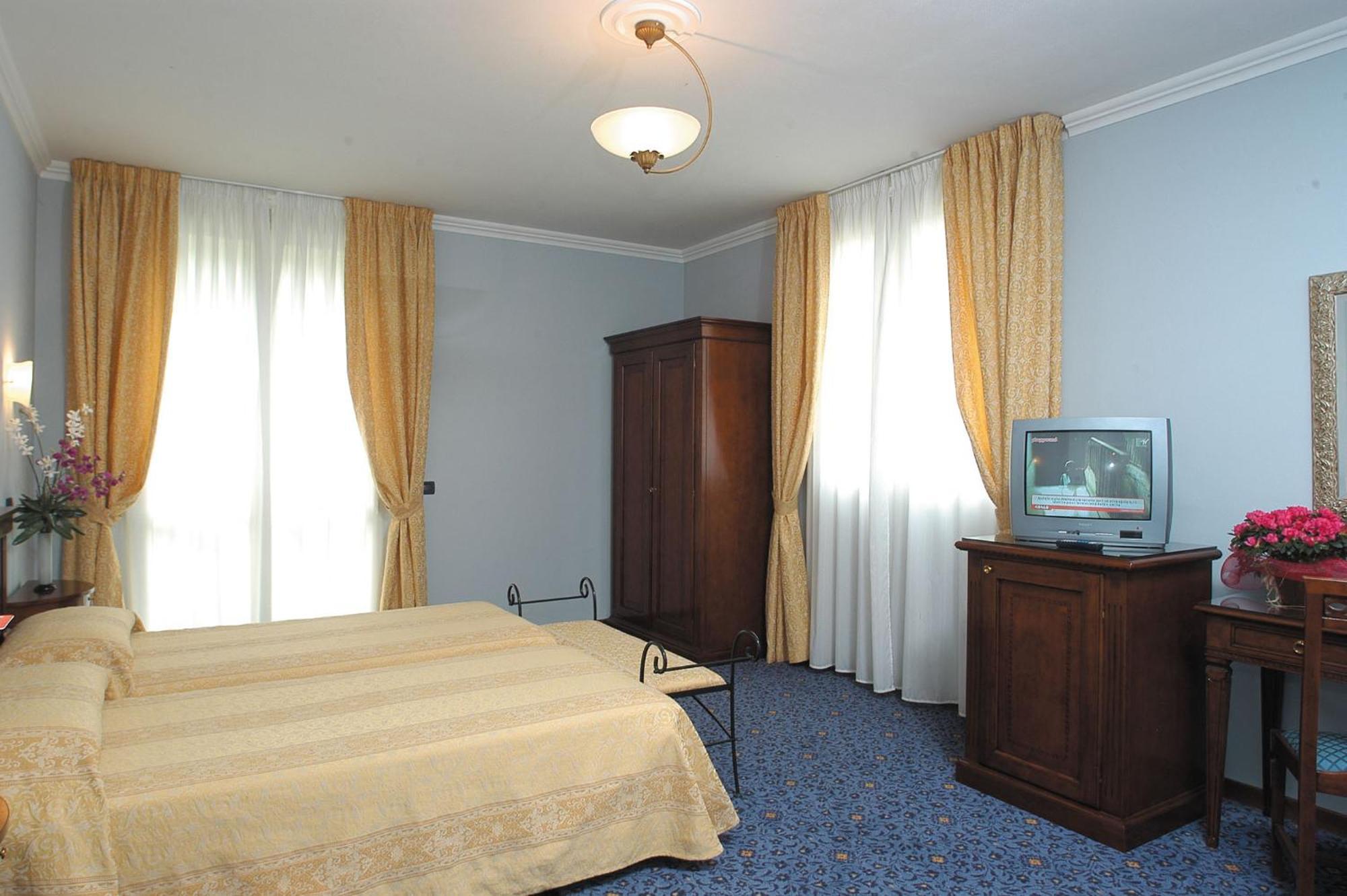 Hotel Castello Modena Exteriér fotografie
